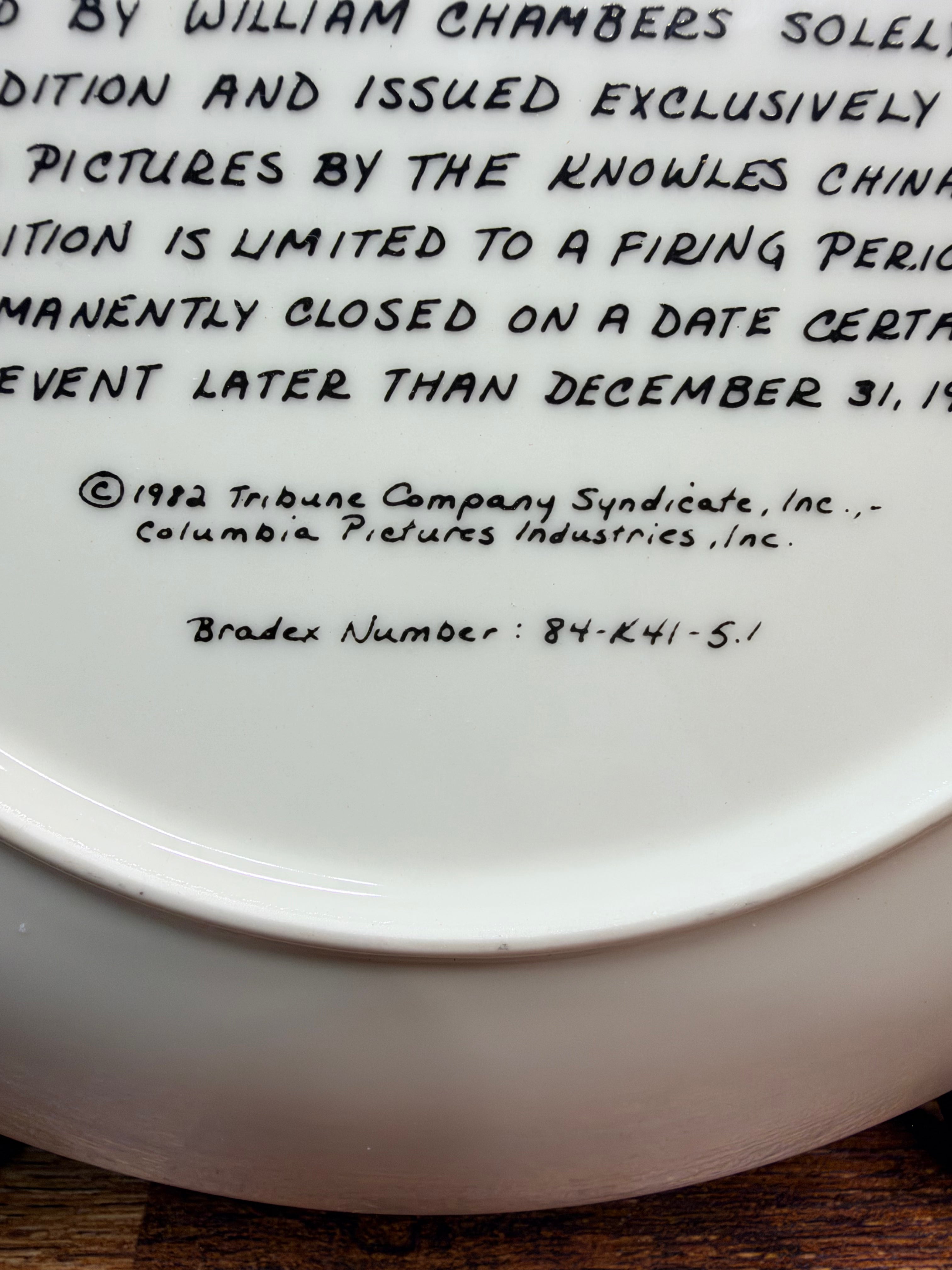 Edwin M. Knowles "Annie and Sandy" Collector Plate