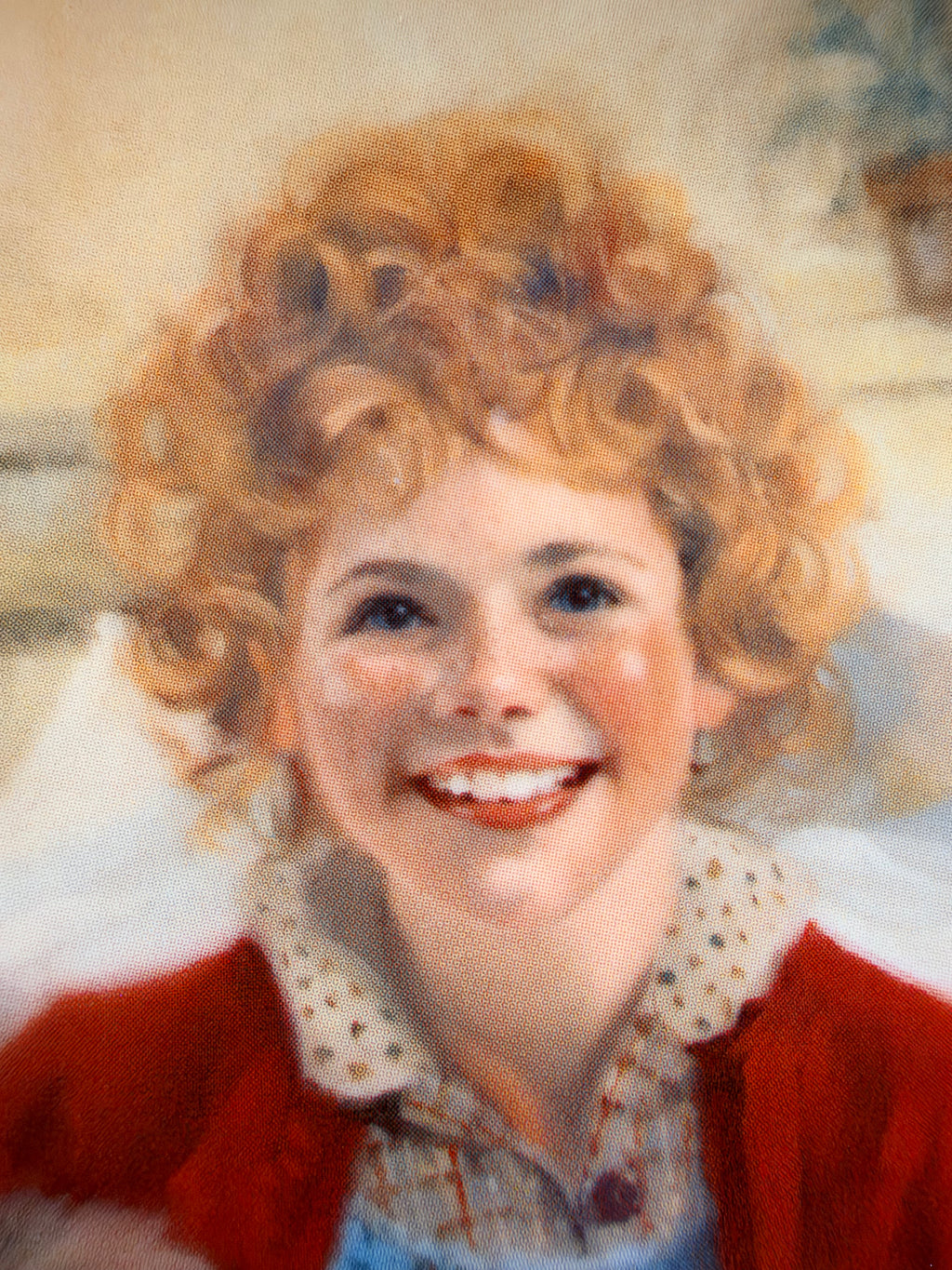 Edwin M. Knowles "Annie and Sandy" Collector Plate