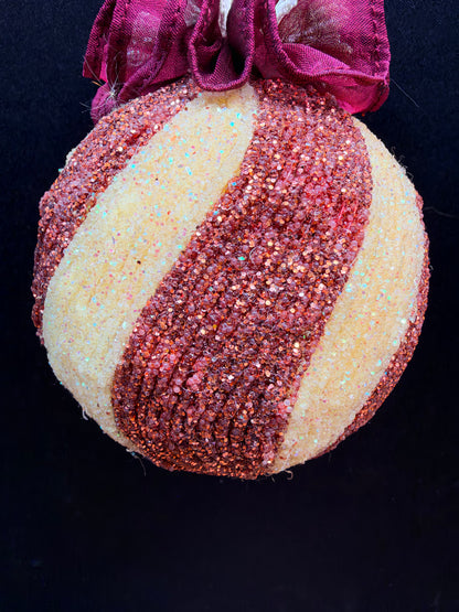 Wayne Kleski "Katherine's Collection" Mouse Ornament