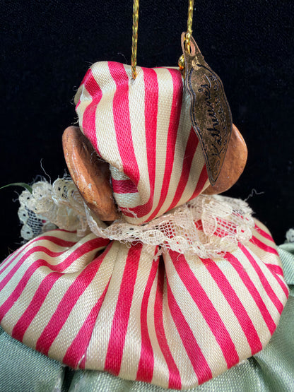 Wayne Kleski "Katherine's Collection" Mouse Ornament